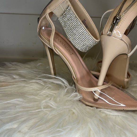 Beige/see through heels - Picture 2 of 2